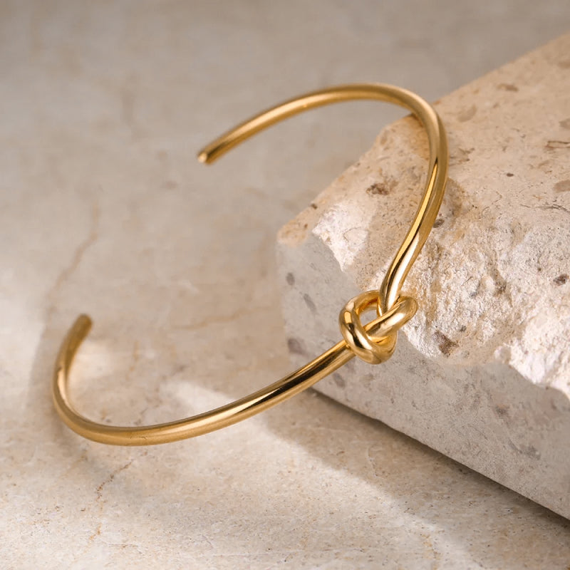Talia | Adjustable Vintage Knot Bracelet