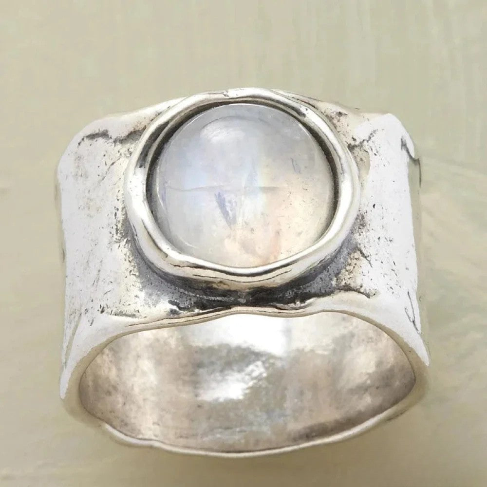 Talia | Antique Ring with Stone