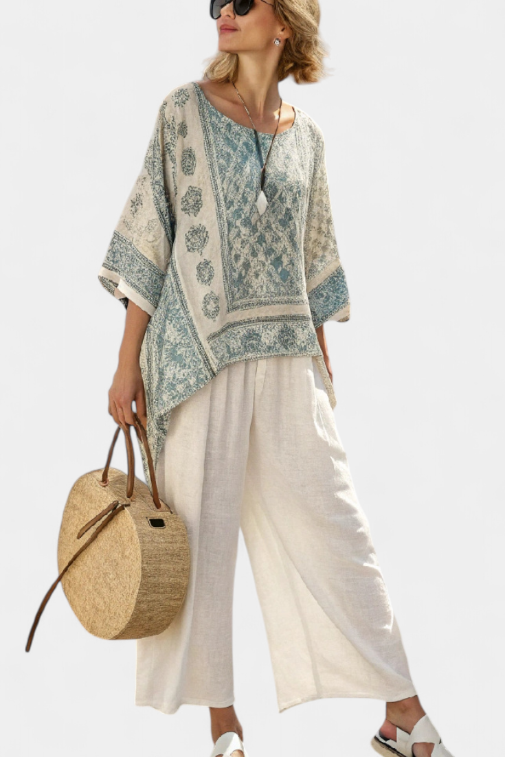 Talia | Comfortable Printed Blouse & Wide-Leg White Pants
