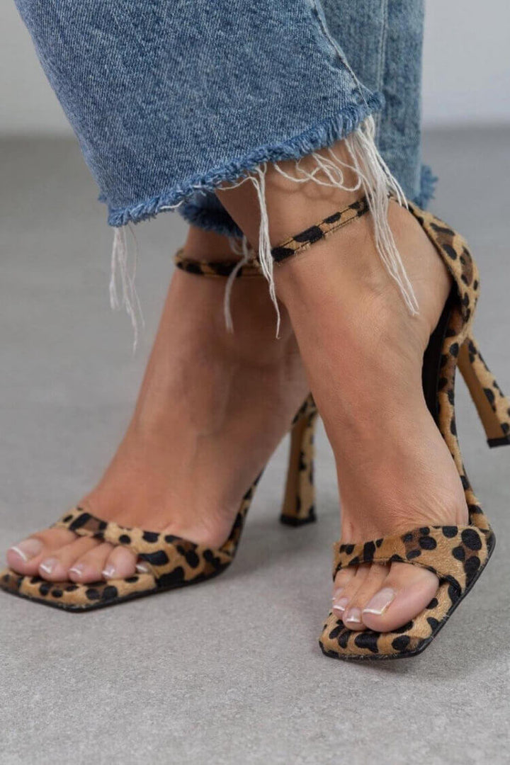 Talia | LEOPARD PRINT HEELS