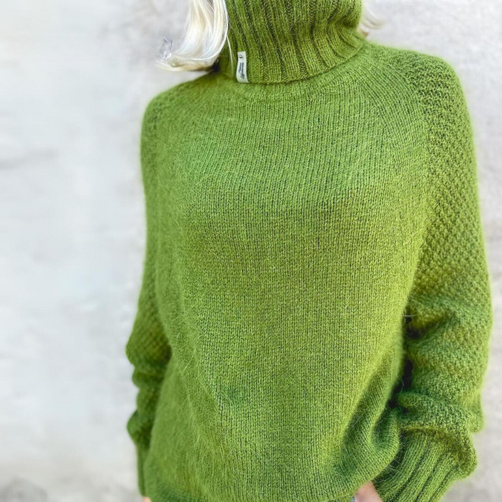 Talia | Elegant Turtleneck Sweater
