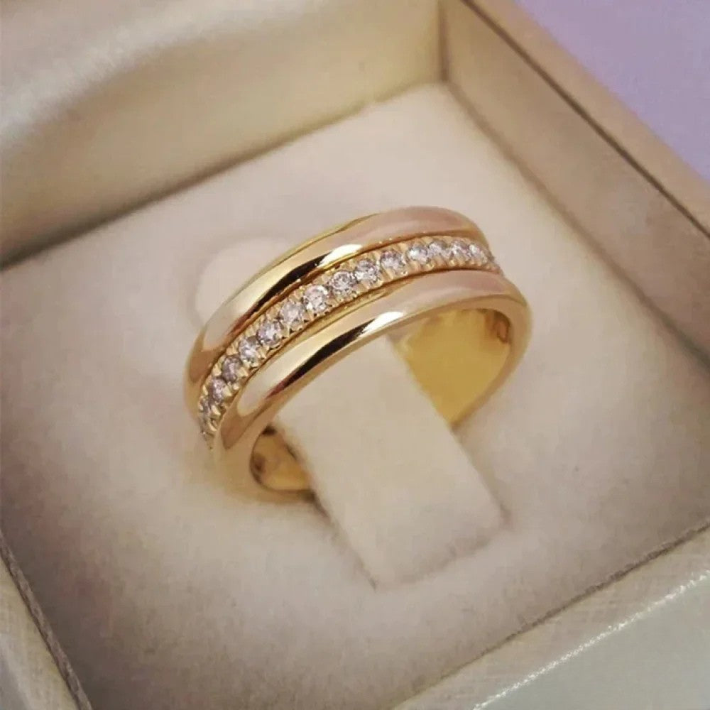 Talia | Elegant Double Ring with Zirconia Inlay