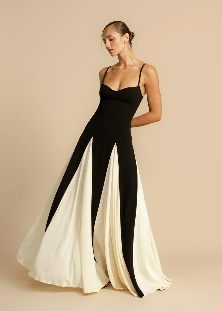 Talia | Elegant Contrast Ruffles Maxi Dress