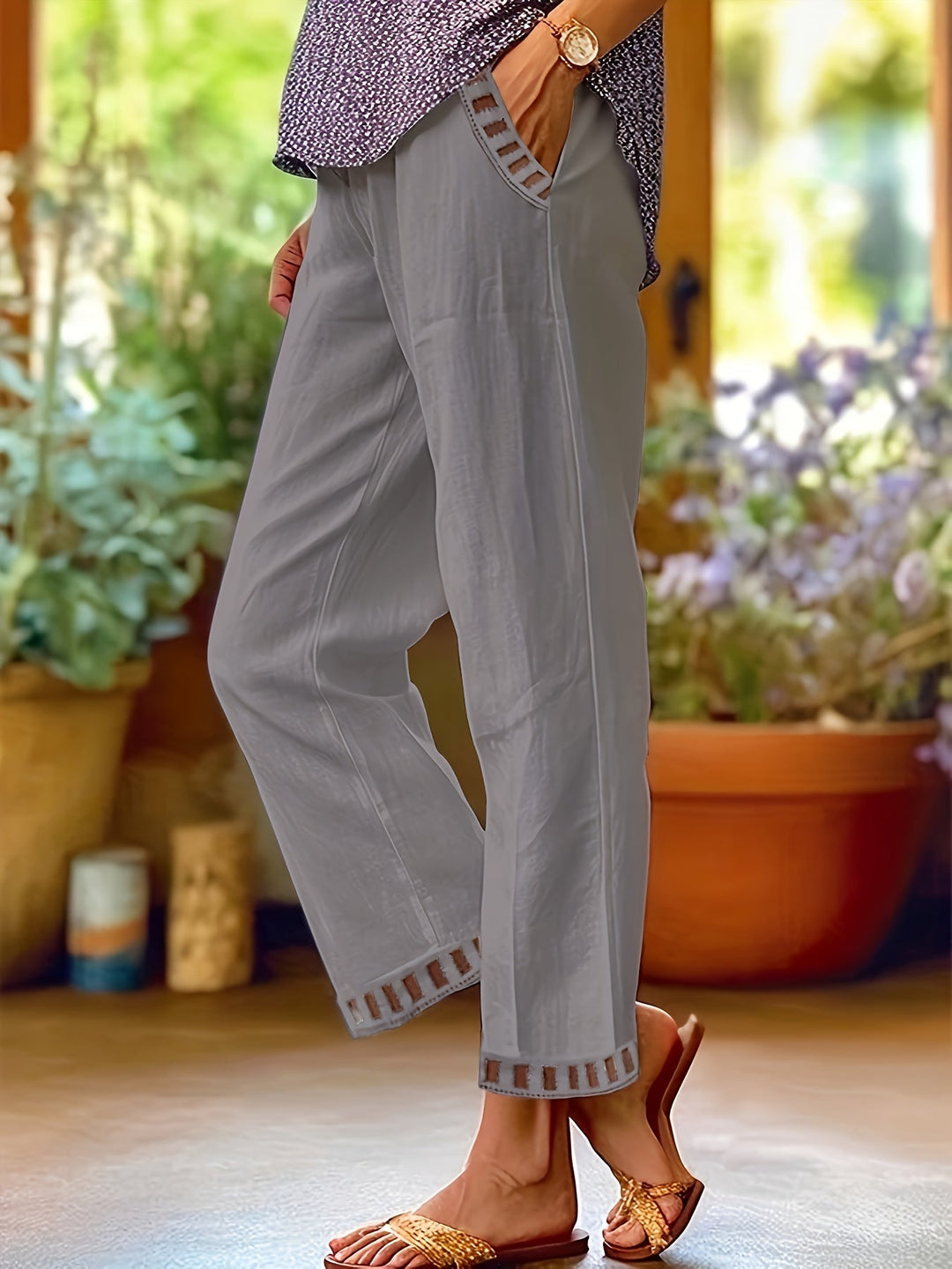 Talia | Relaxed Contrast Trim Cropped Pants