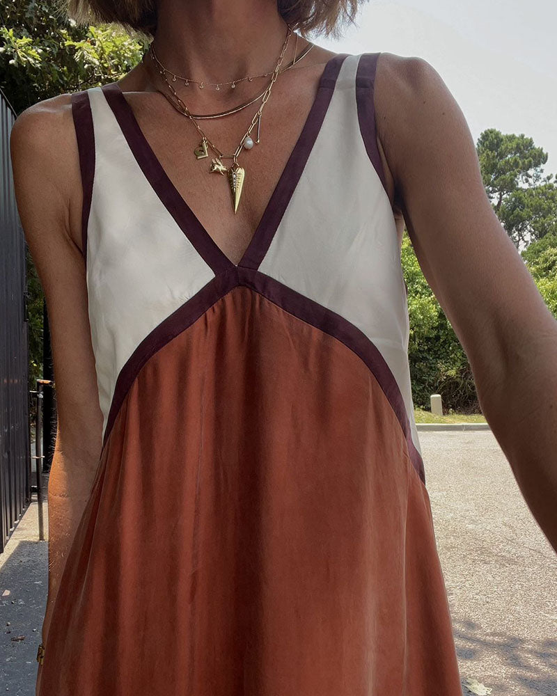 Talia | Lightweight V-Neck Maxi Dress