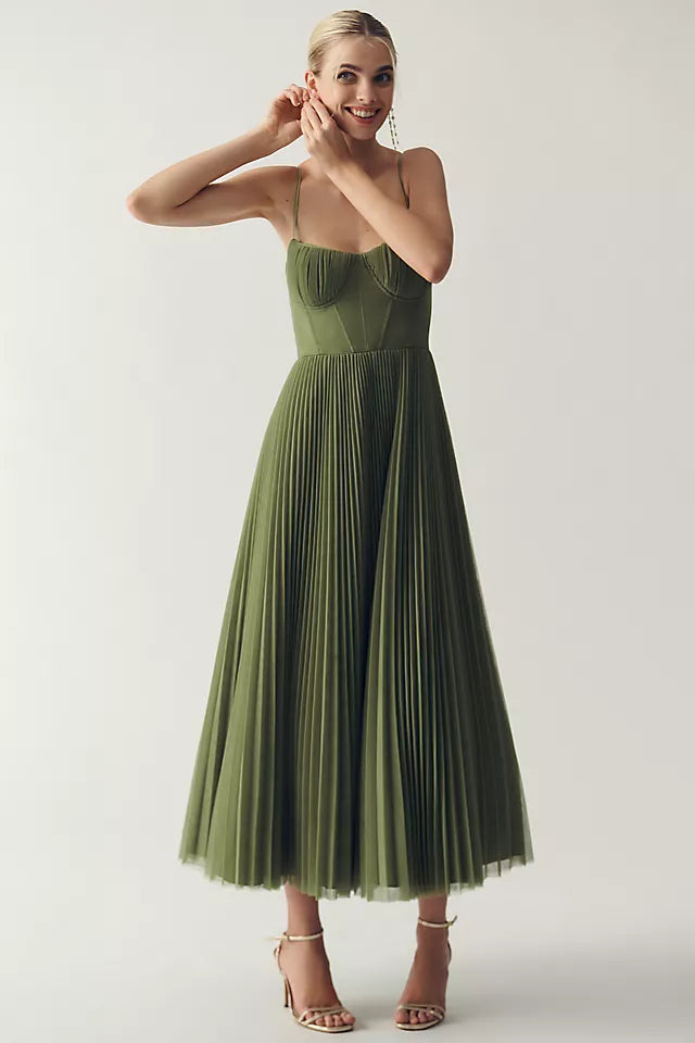 Talia | Elegant Pleated Dress with Spaghetti Straps