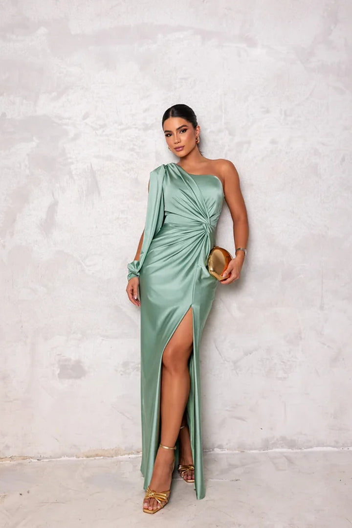 Talia | Graceful Dress With Impeccable Finesse