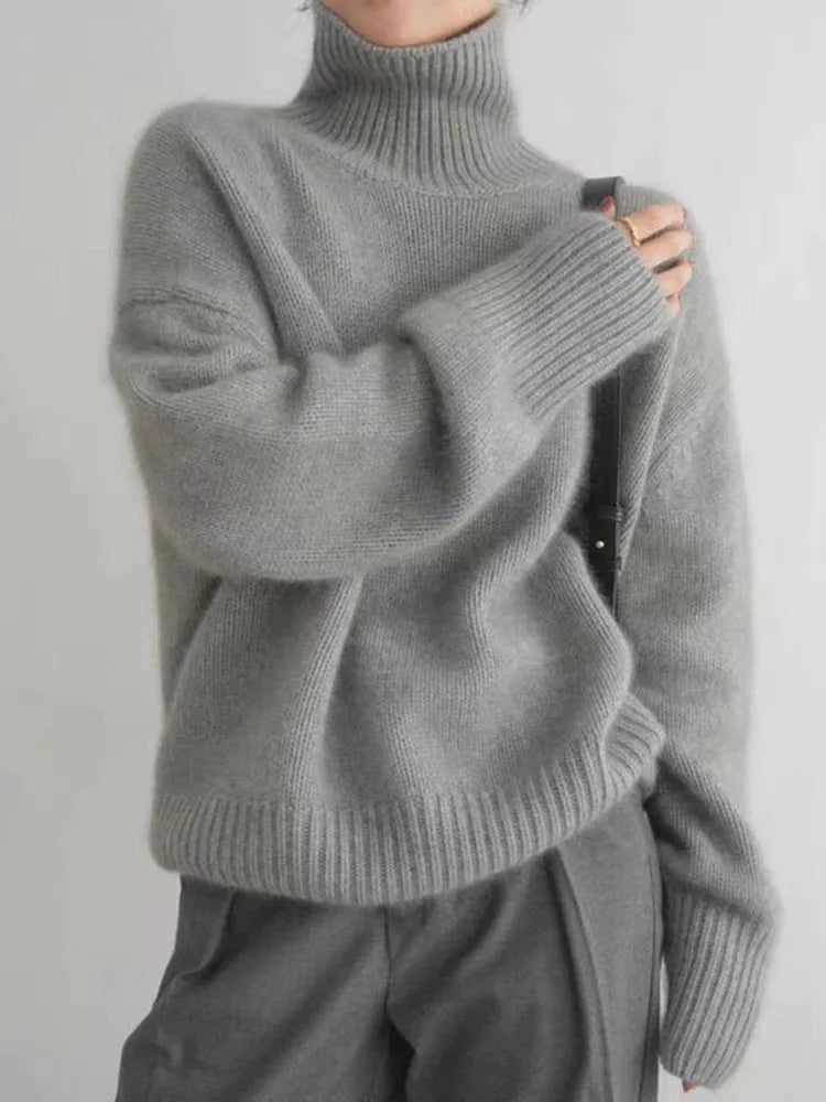 Talia | Luxe Cashmere Turtleneck Sweater