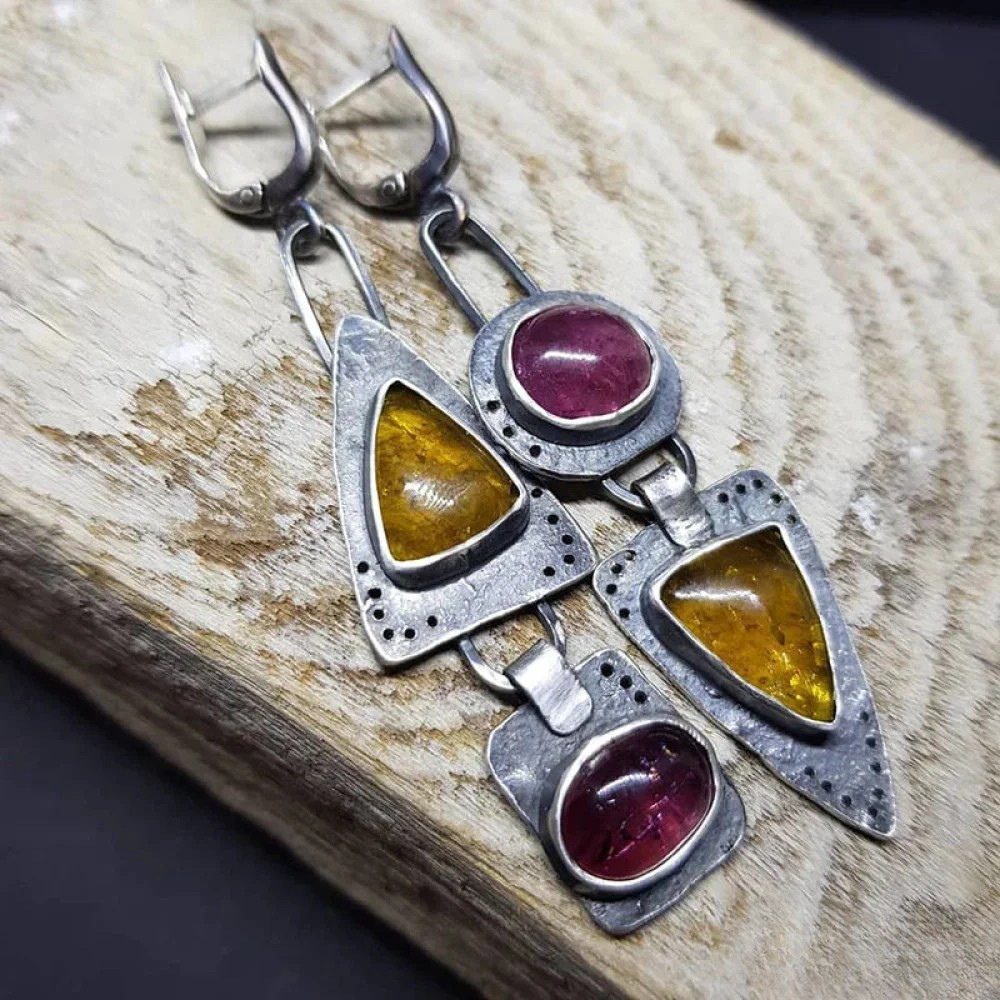 Talia | Retro Triangular Geometric Earrings