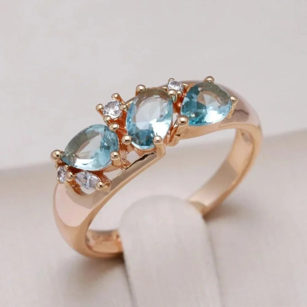 Talia | Gold Ring with Blue Zirconia