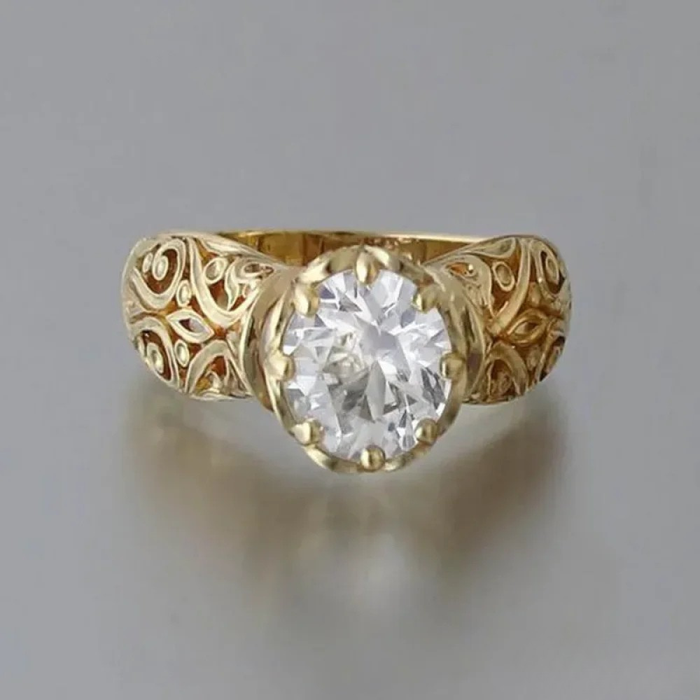 Talia | Elegant Ring with White Zirconia