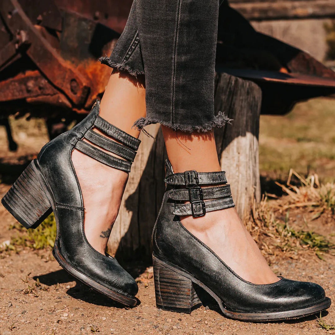 Talia | Vintage Elegance Leather Heels