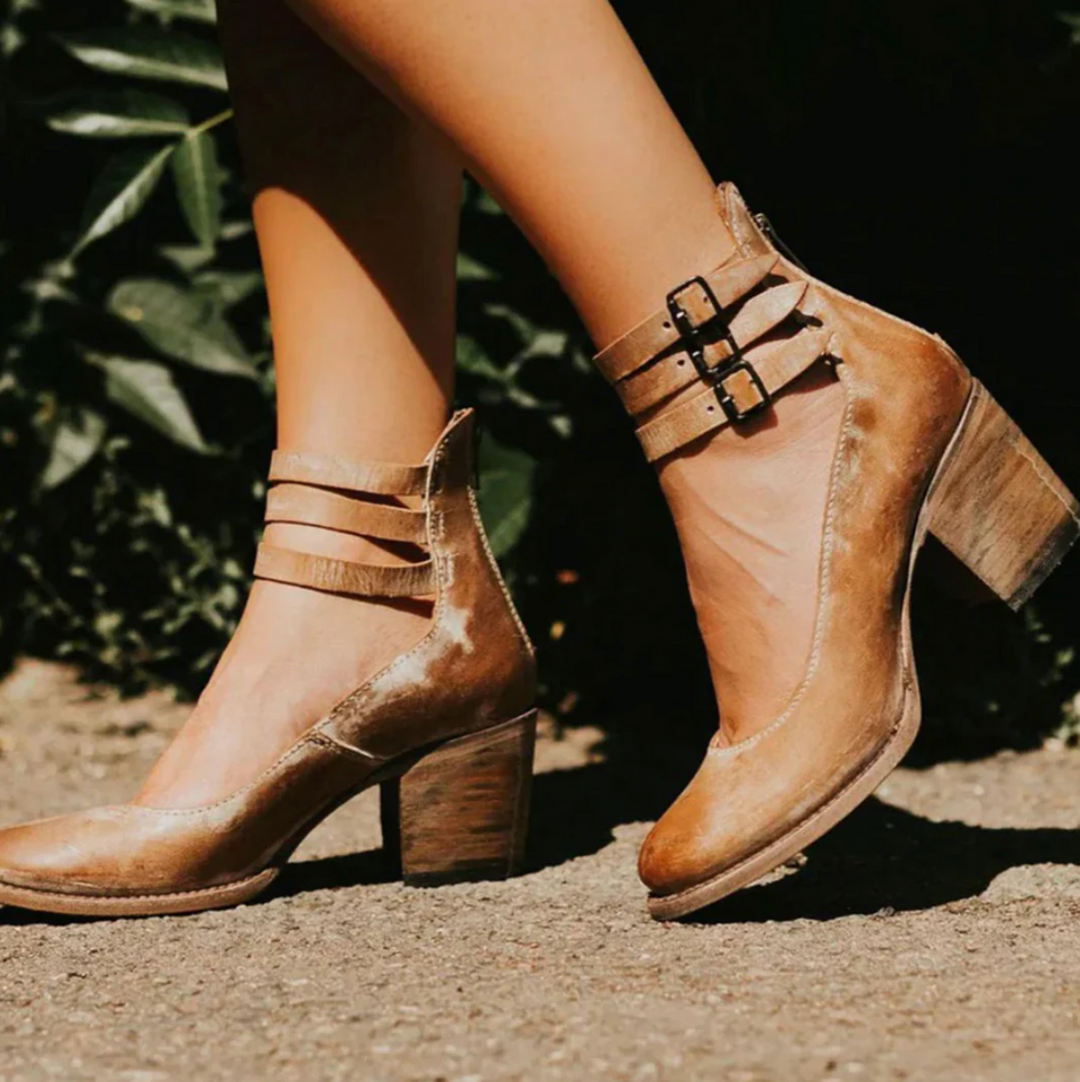 Talia | Vintage Elegance Leather Heels