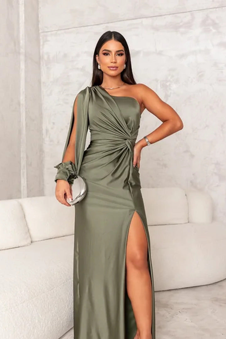 Talia | Graceful Dress With Impeccable Finesse
