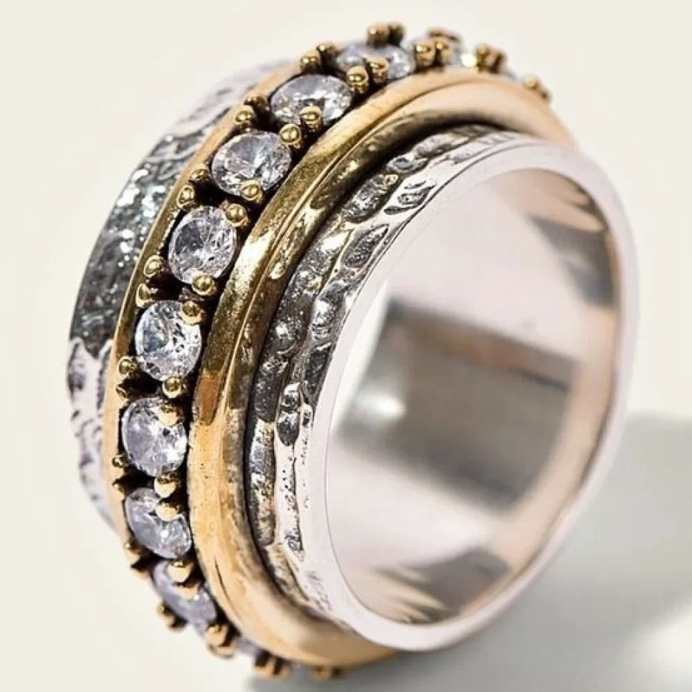 Talia | Retro Ring with Inlaid Stones