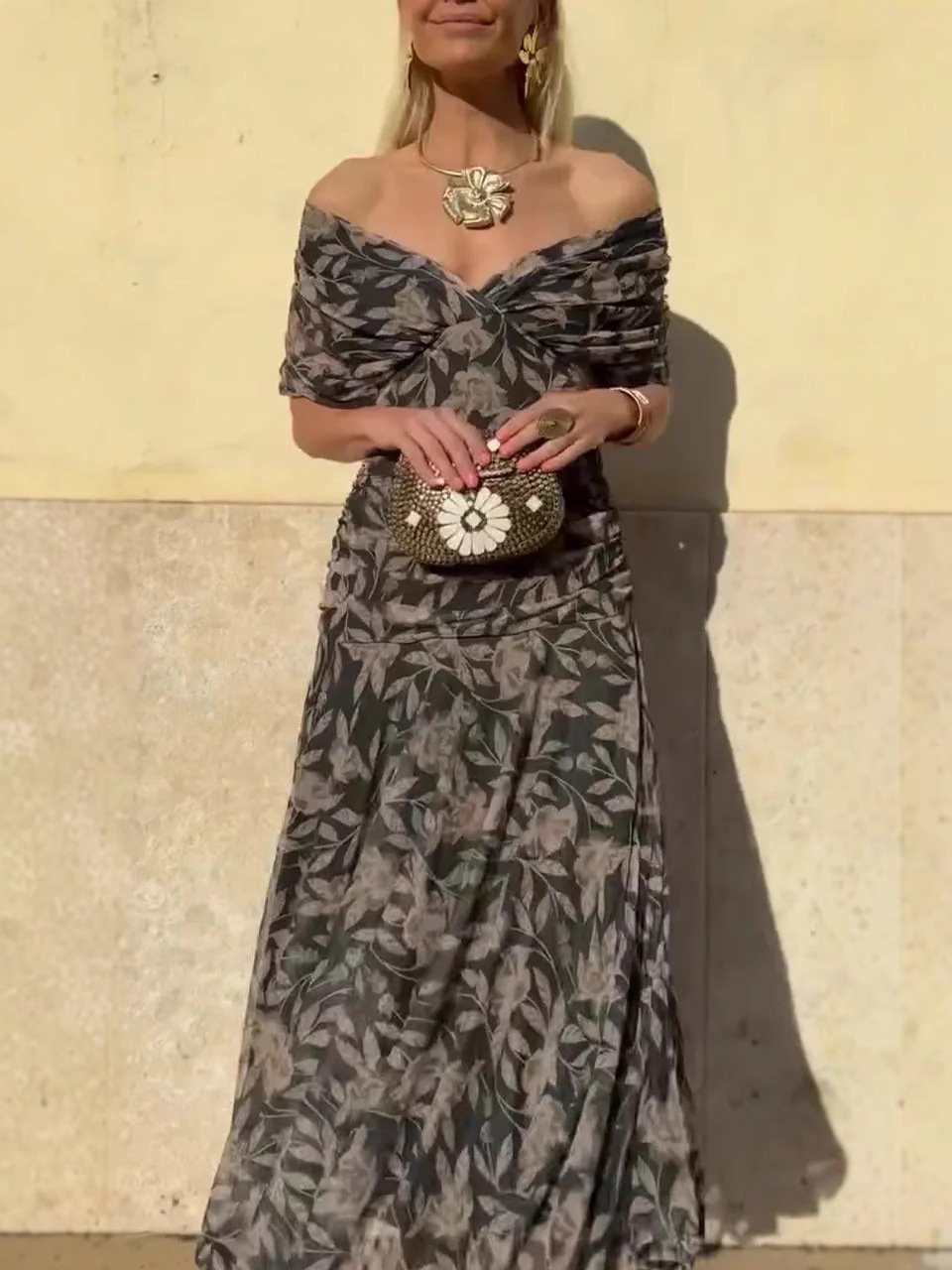 Talia | Flowing Floral Off-Shoulder Maxi Dress