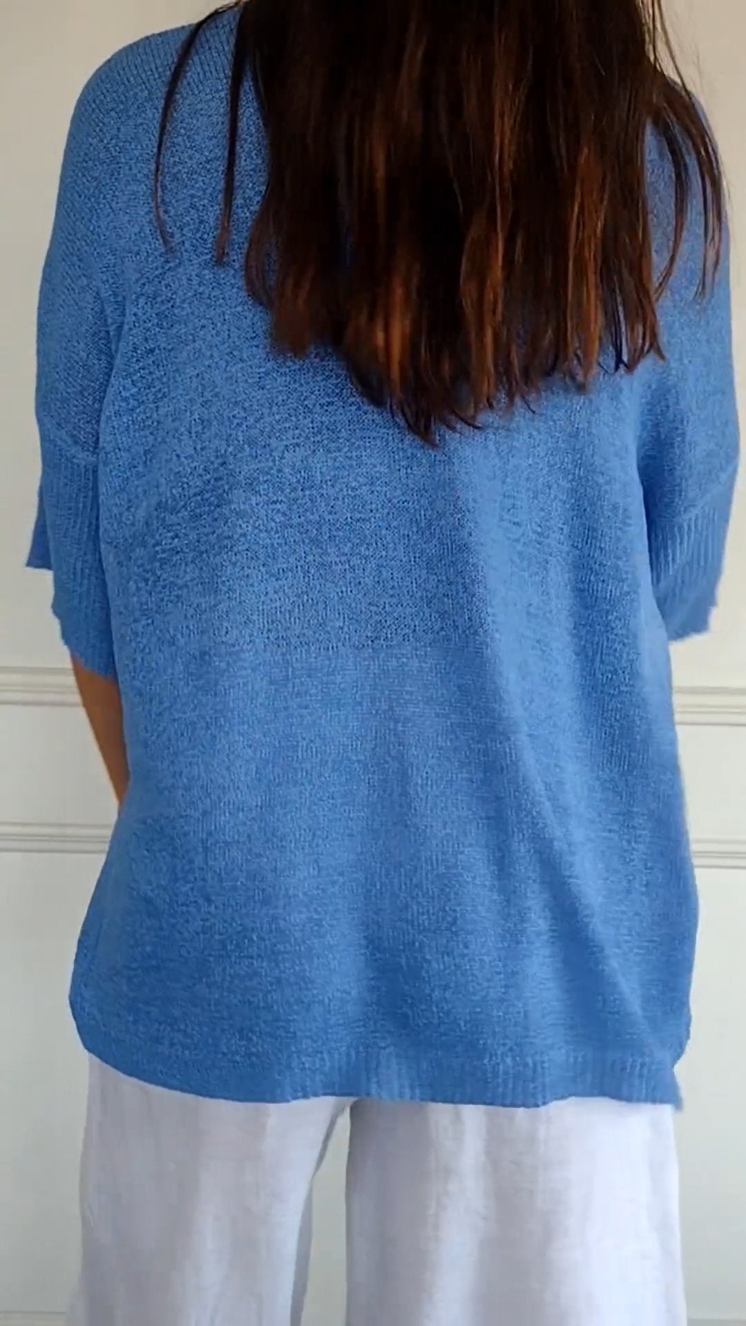 Talia | LILITH V-NECK KNIT TOP