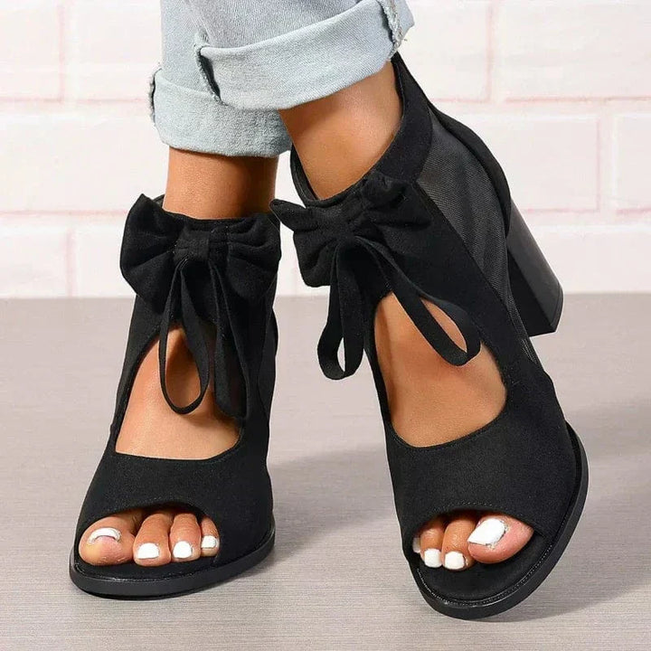 Talia | Lunette Bow Heels