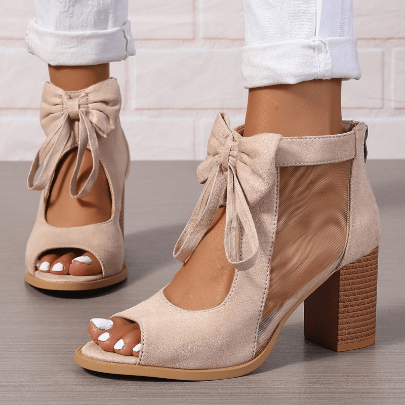 Talia | Lunette Bow Heels