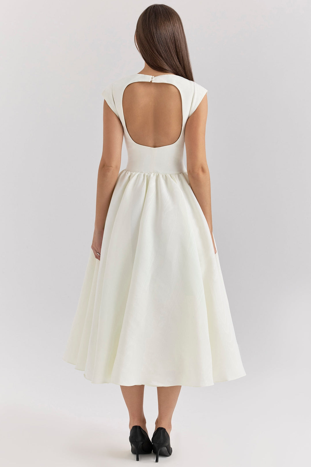 Talia | LUMI BACKLESS DROPPED SHOULDER DRESS